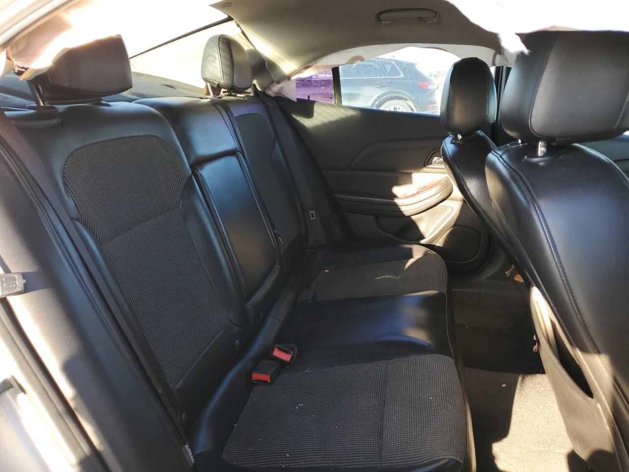 2013 Chevrolet Malibu - Image 10