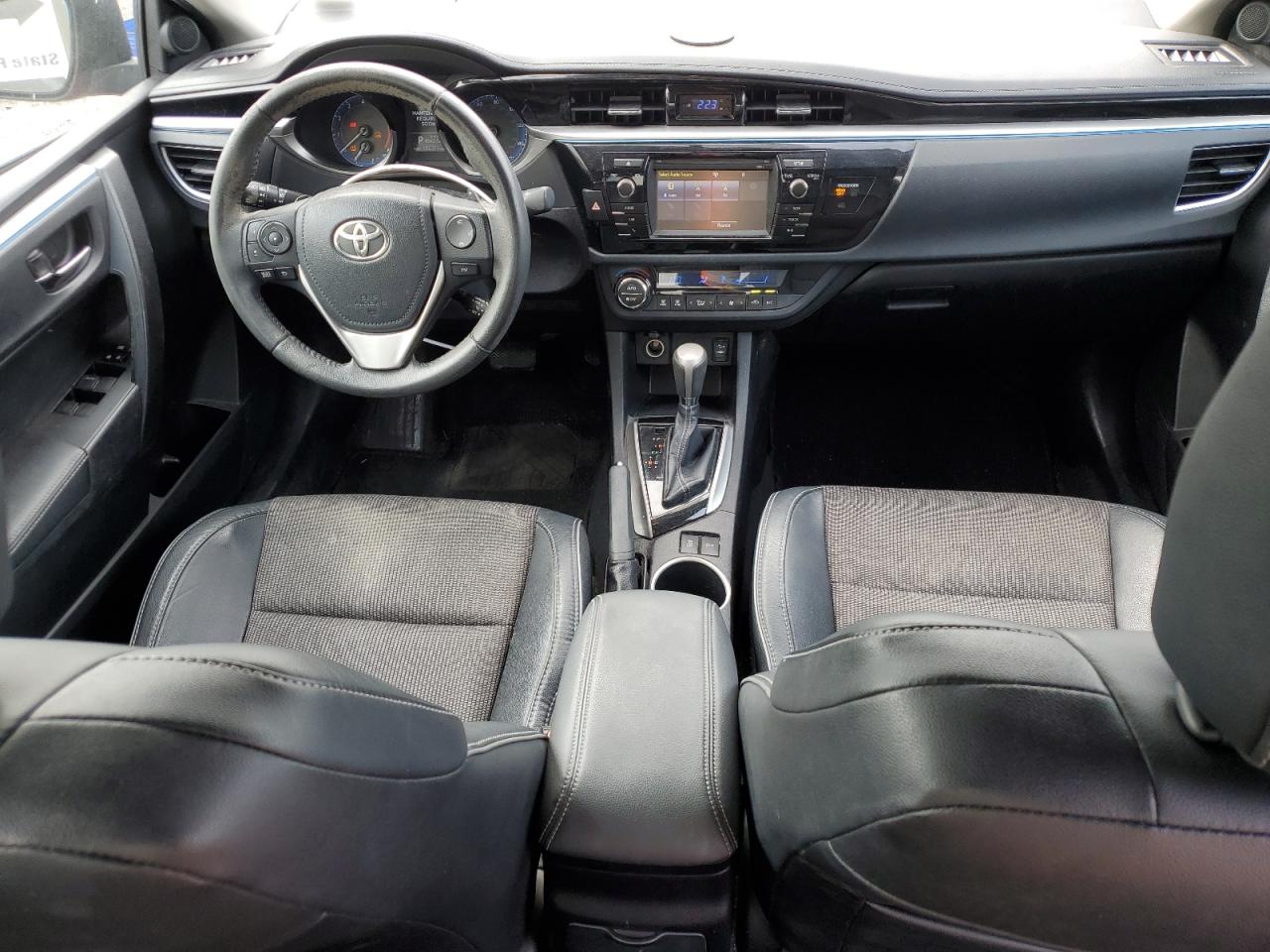2014 Toyota Corolla - Image 8