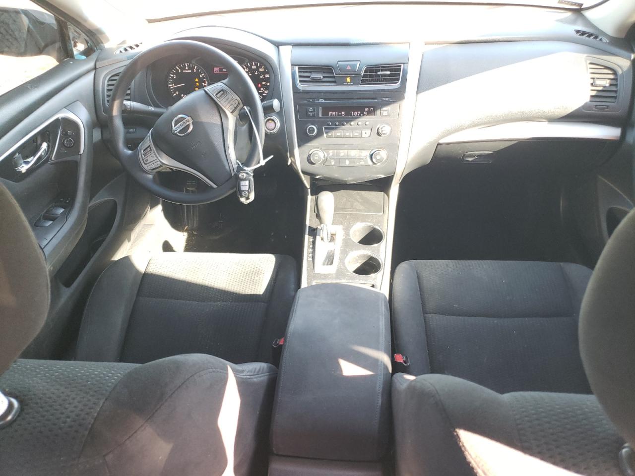 2014 Nissan Altima - Image 8