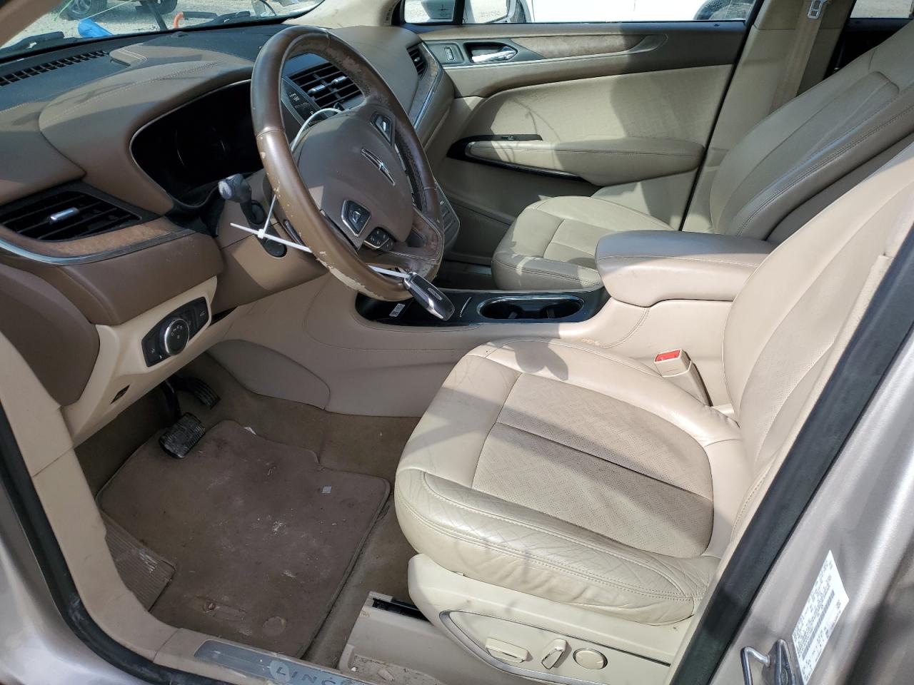 2016 Lincoln MKZ - Image 7