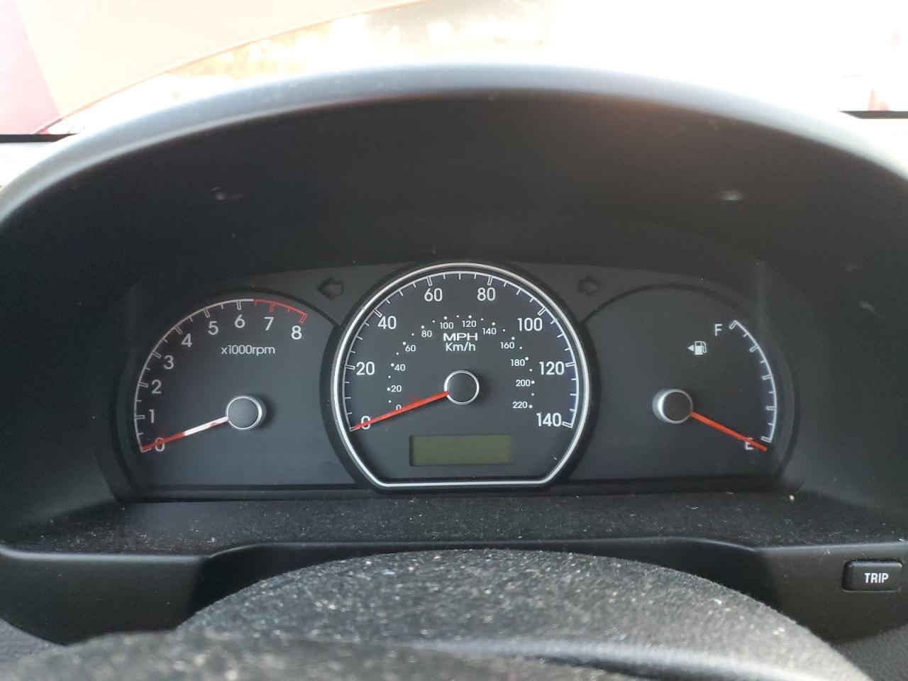 2010 Hyundai Elantra - Image 9