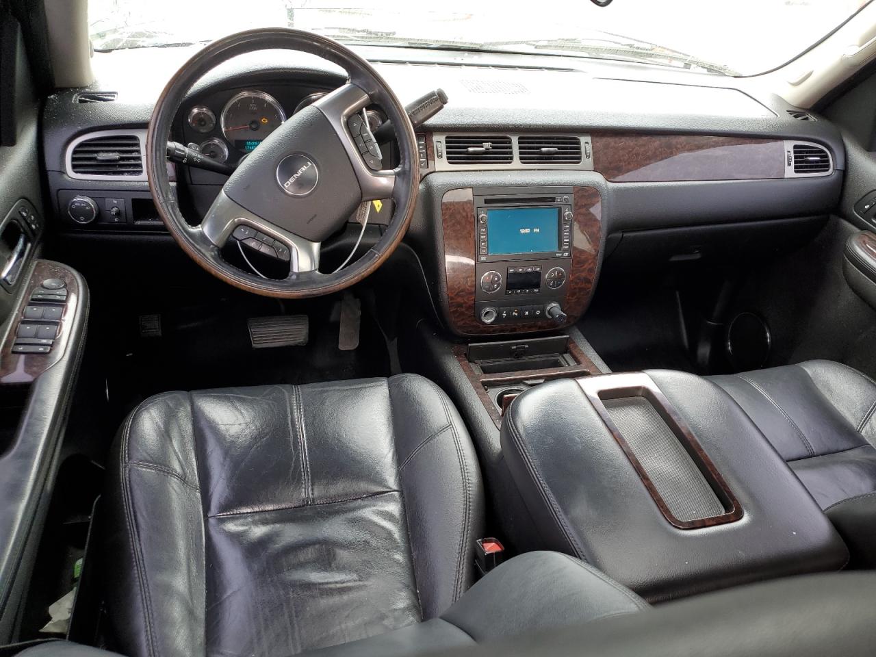 2007 GMC Yukon - Image 8