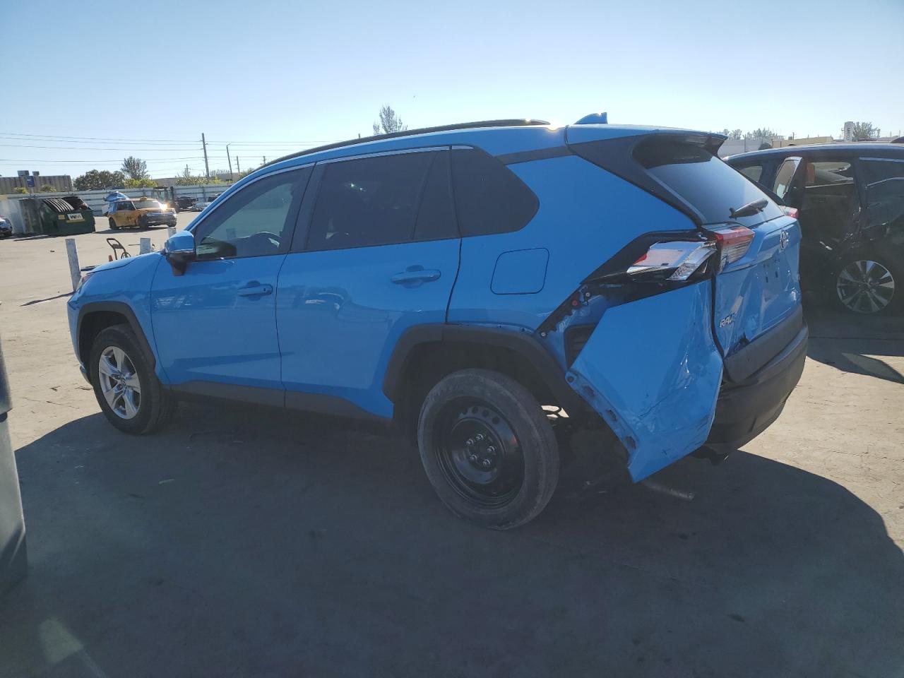 2T3W1RFV6KW025157 2019 TOYOTA RAV 4 - Image 2