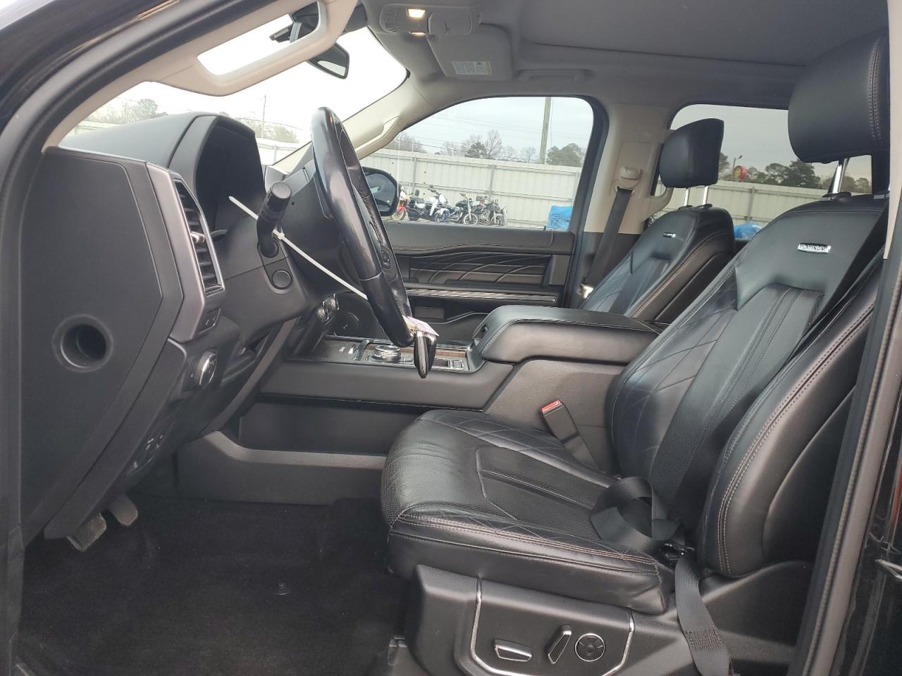 2018 Ford Expedition - Image 7