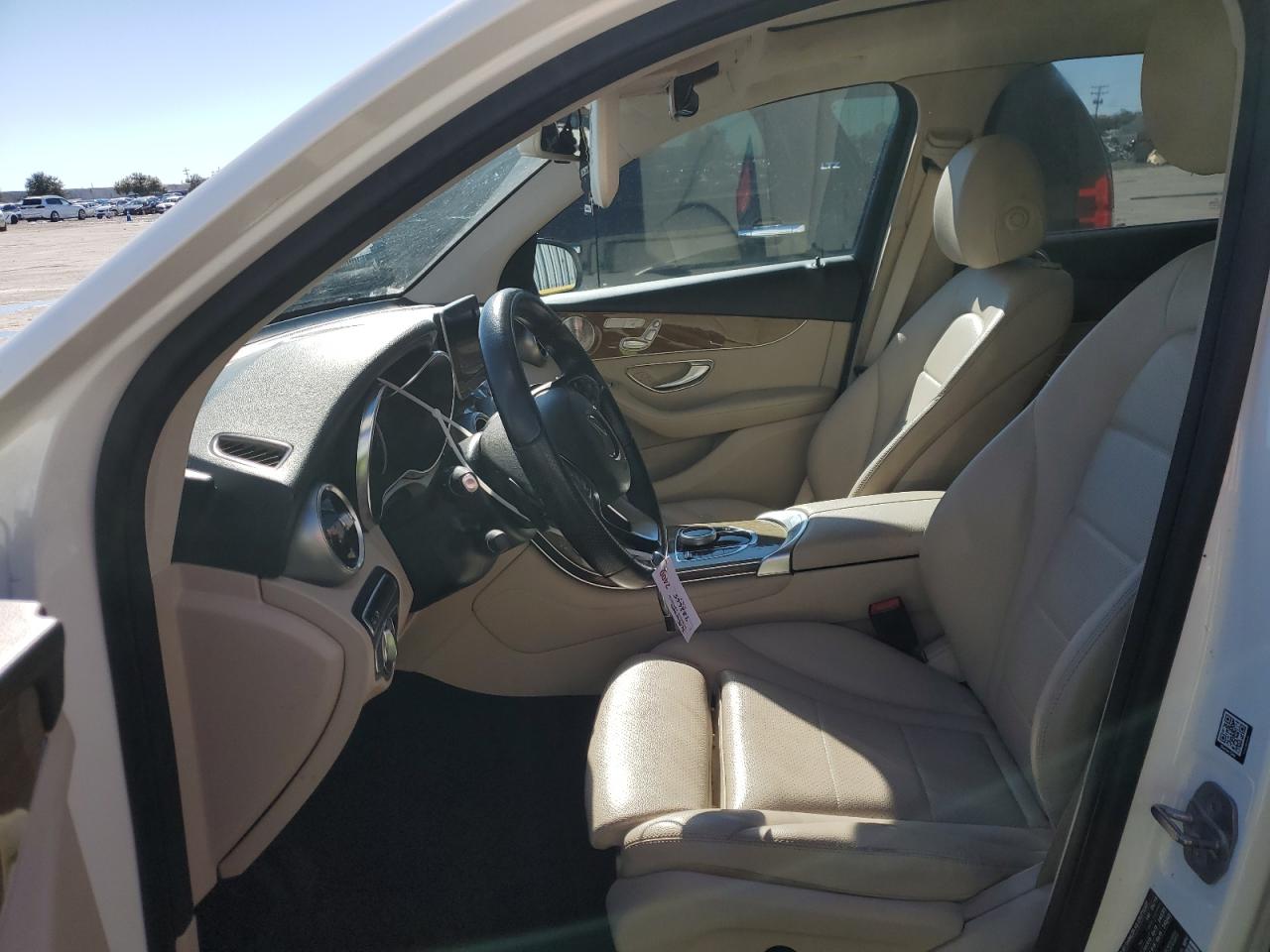 2019 Mercedes-Benz GLC - Image 7