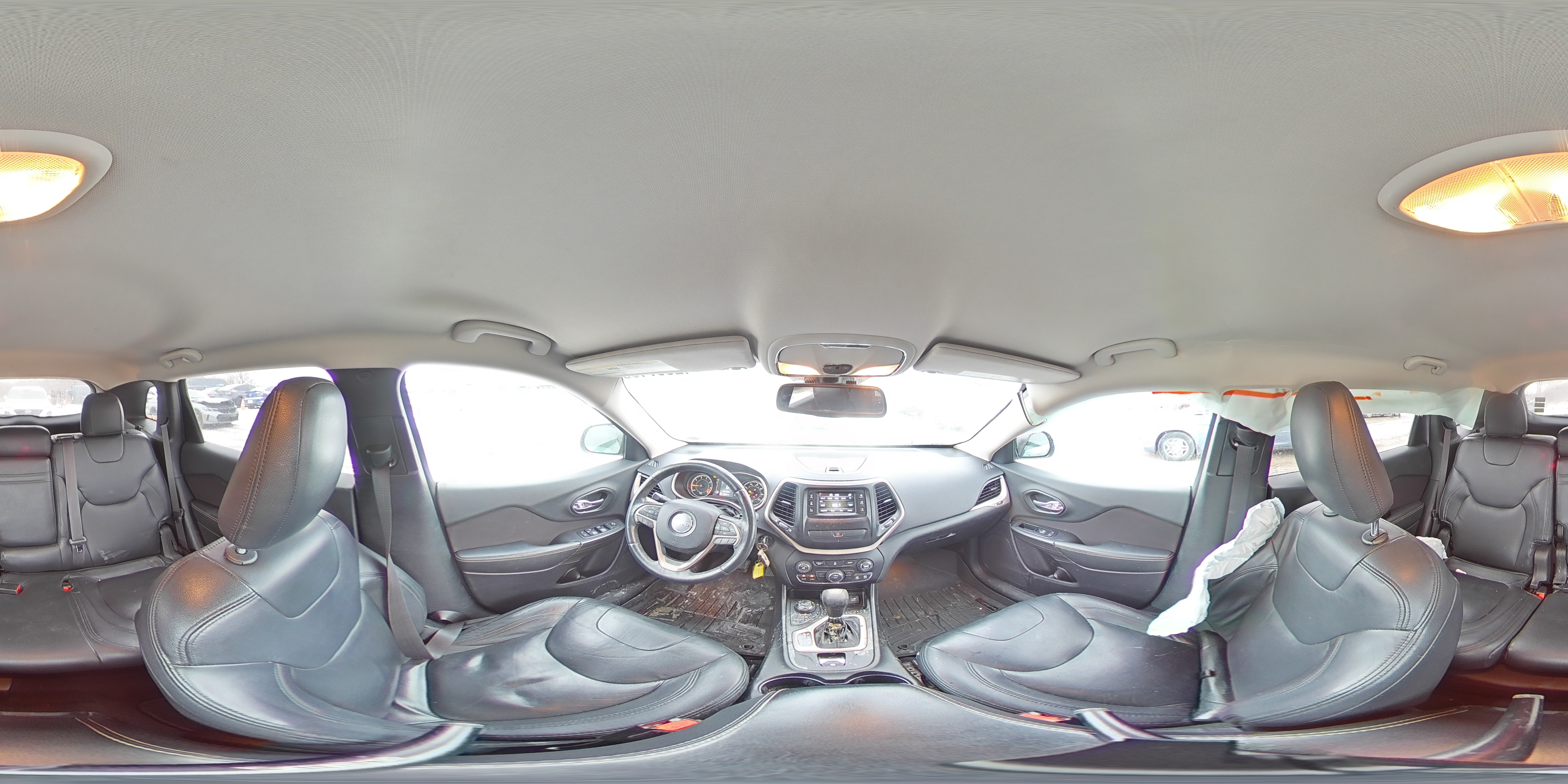 2014 Jeep Grand Cherokee - Image 13