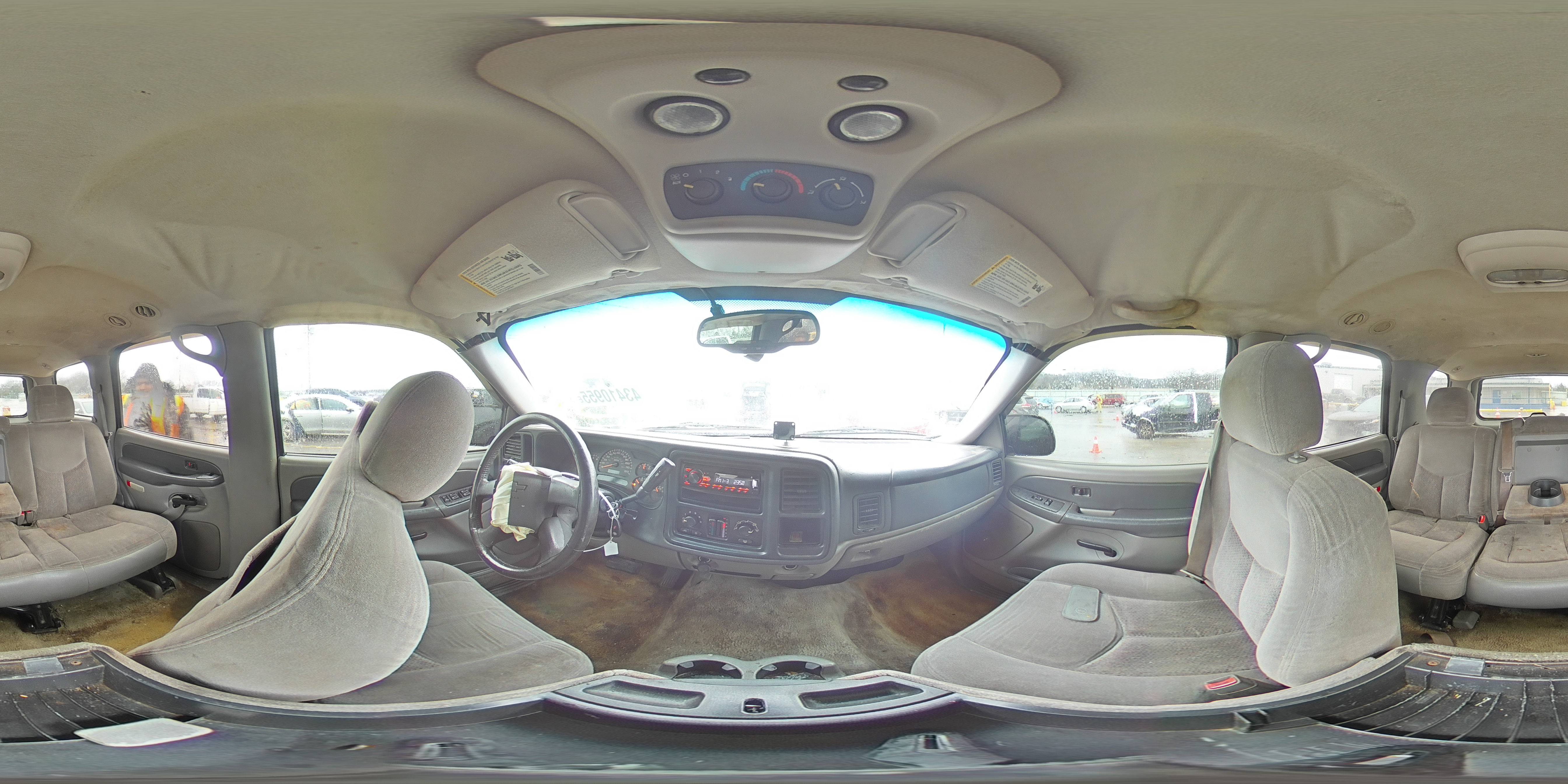 2003 Chevrolet Tahoe - Image 14