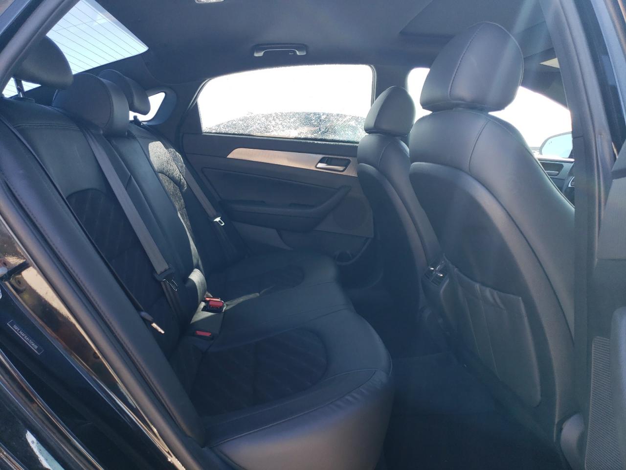 2018 Hyundai Sonata - Image 10