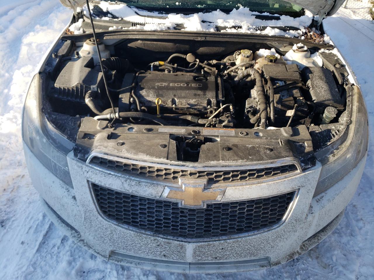 2014 Chevrolet Cruze - Image 11