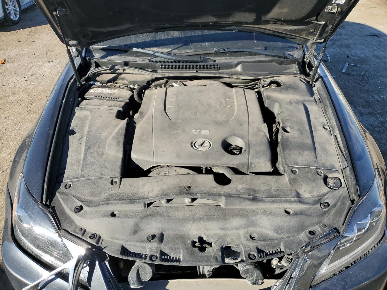 2006 Lexus IS - Image 11