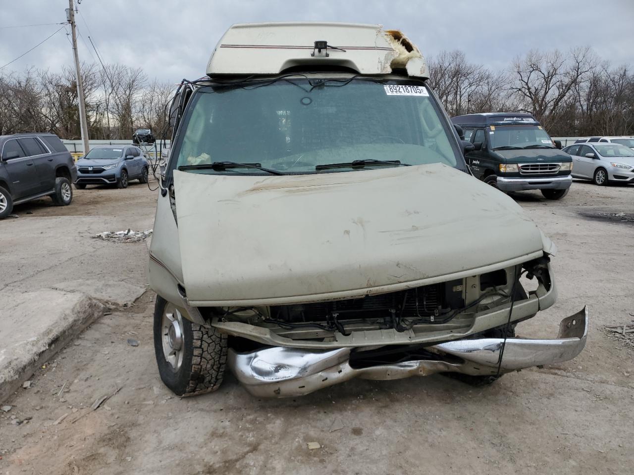 2005 Ford Econoline - Image 5