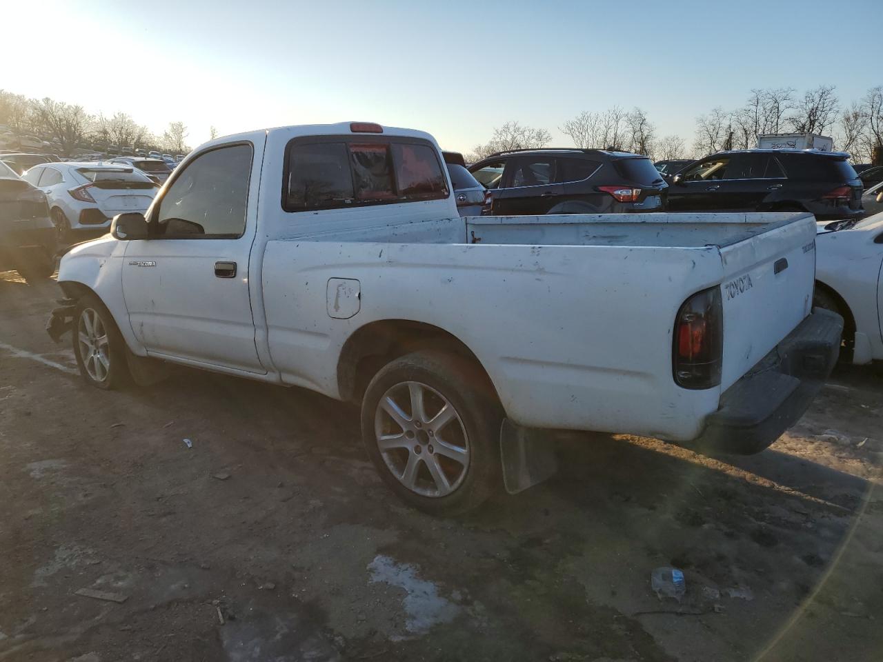 2004 Toyota Tacoma - Image 2