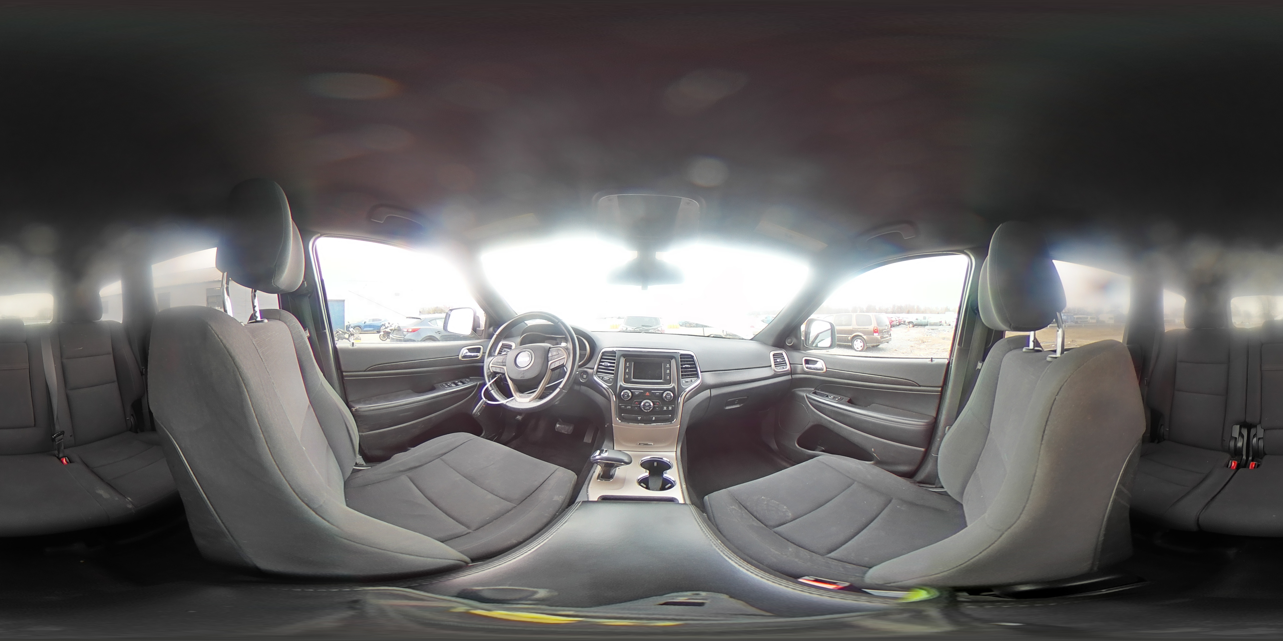 2015 Jeep Grand Cherokee - Image 15