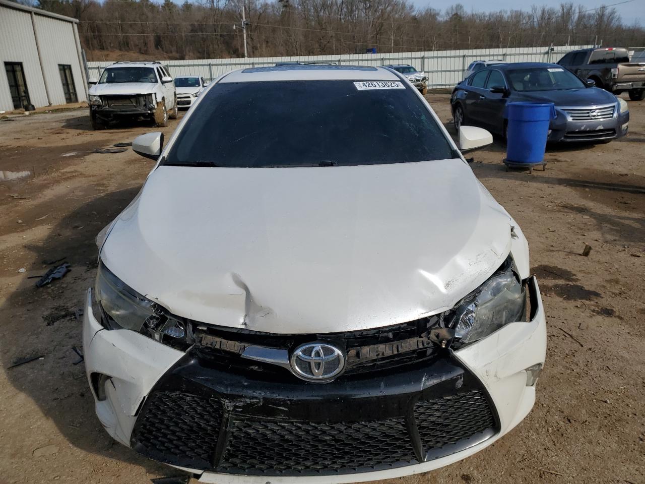 2017 Toyota Camry - Image 5