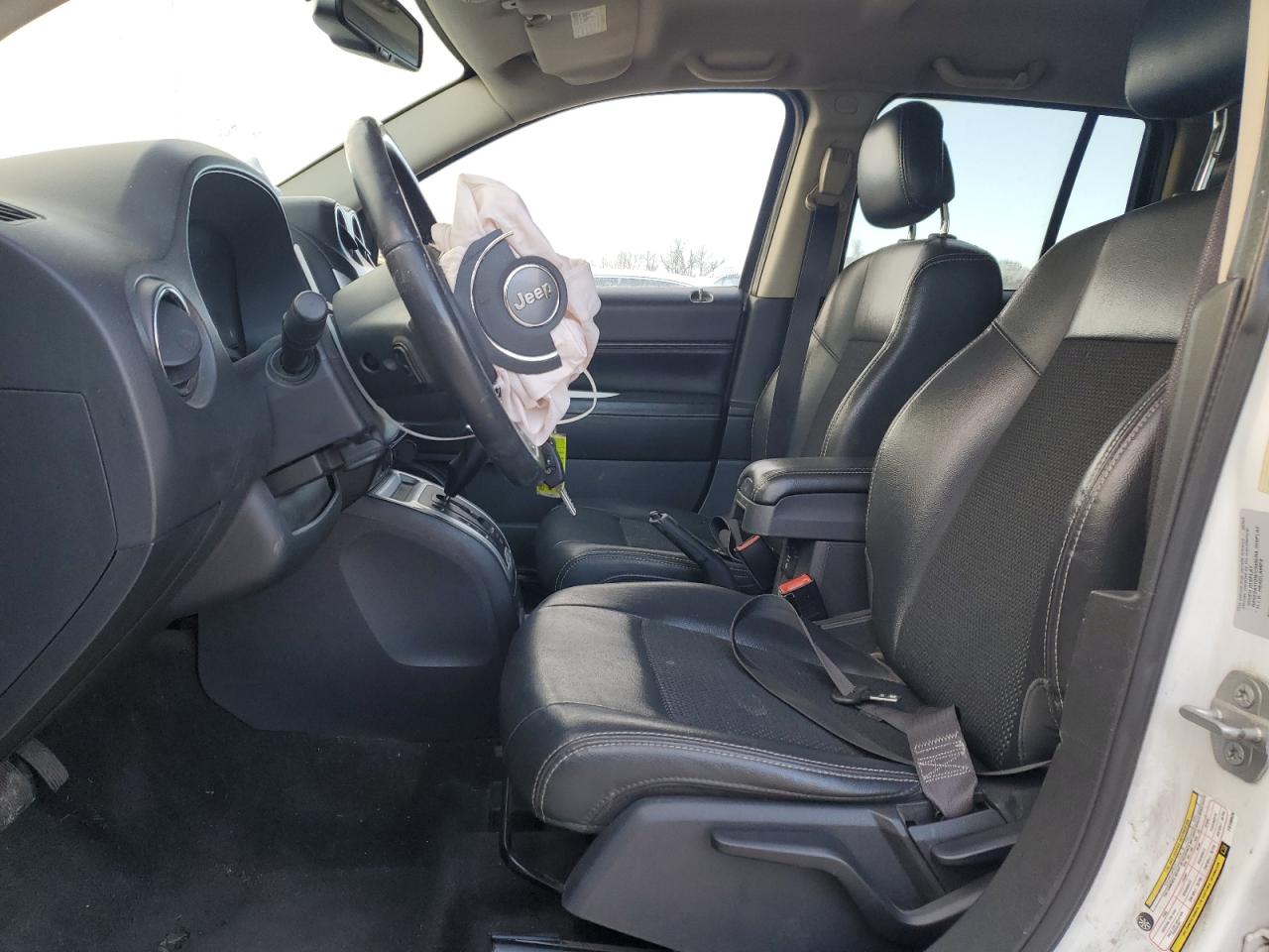 2015 Jeep Compass - Image 7