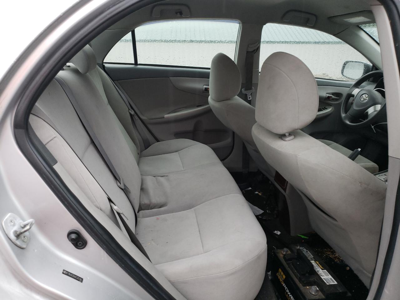 2010 Toyota Corolla - Image 10