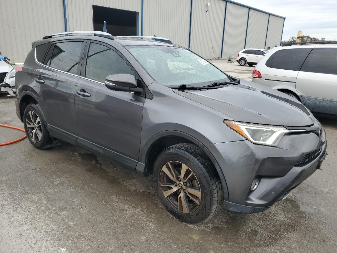 2018 Toyota RAV 4 - Image 4