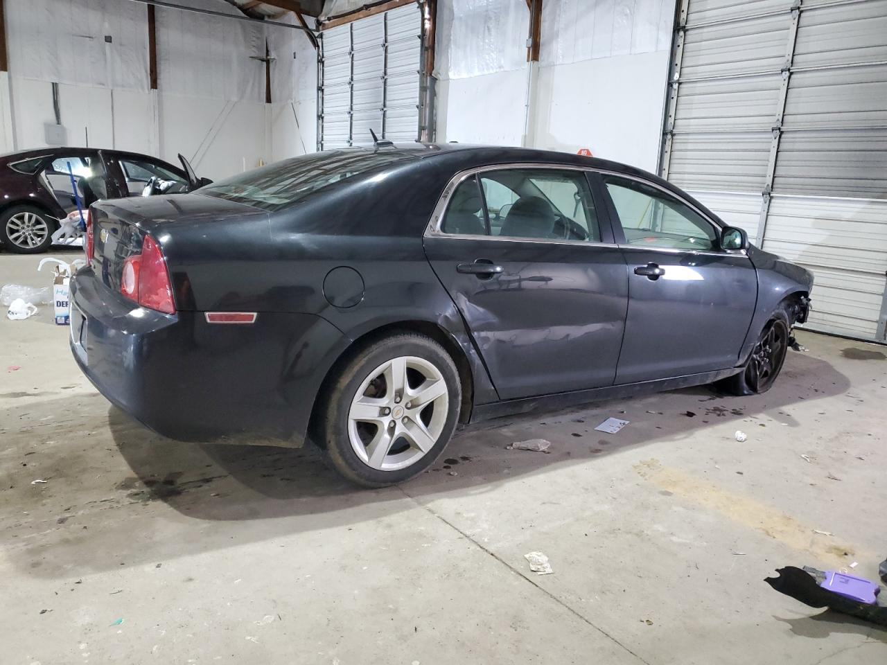 2010 Chevrolet Malibu - Image 3