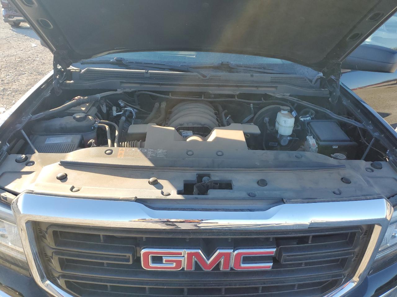 2018 GMC Sierra - Image 13