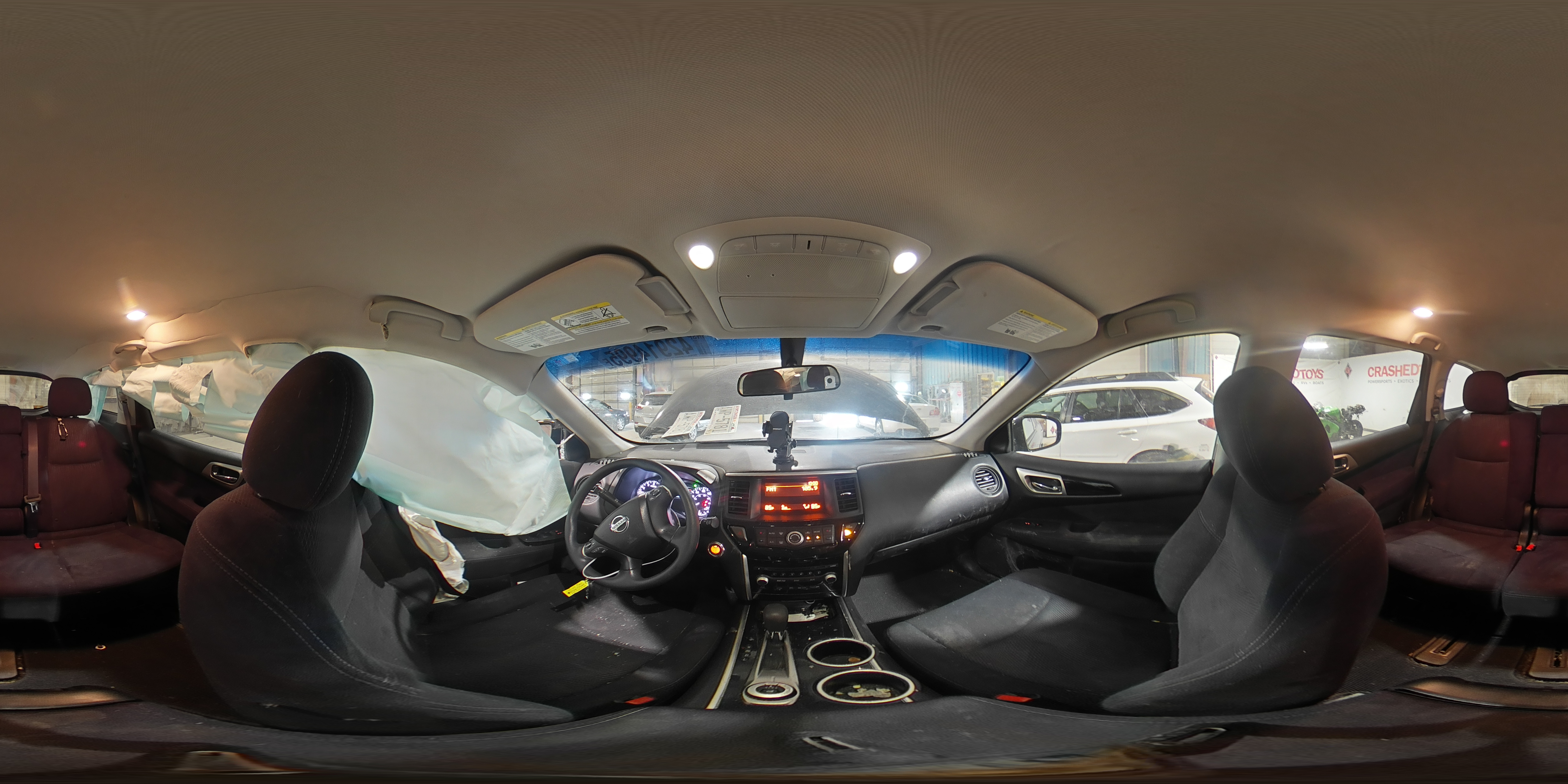 2016 Nissan Pathfinder - Image 14