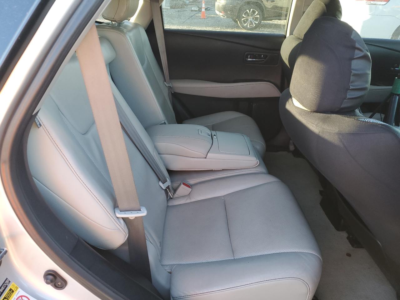 2014 Lexus RX - Image 12