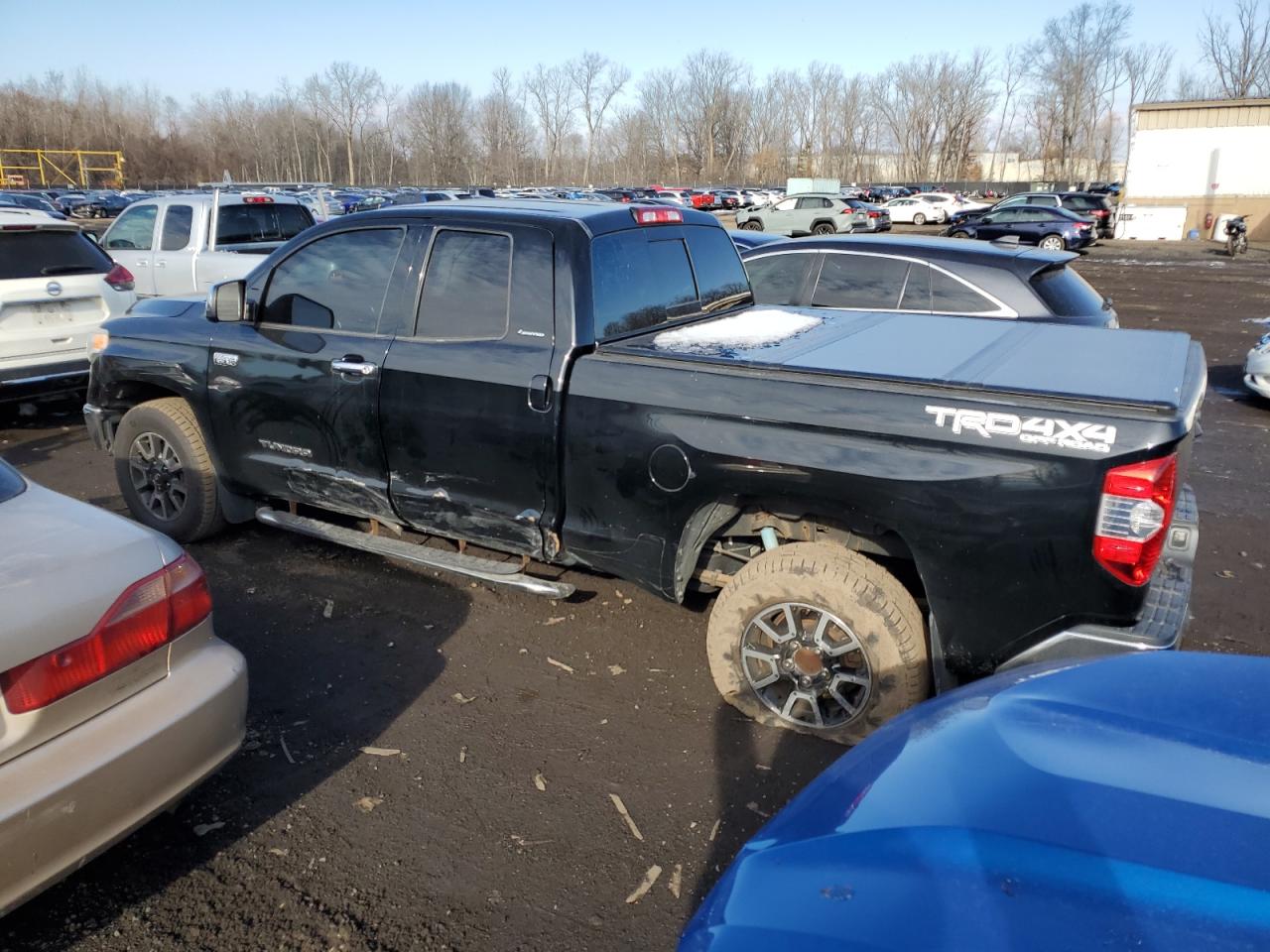 2015 Toyota Tundra - Image 2