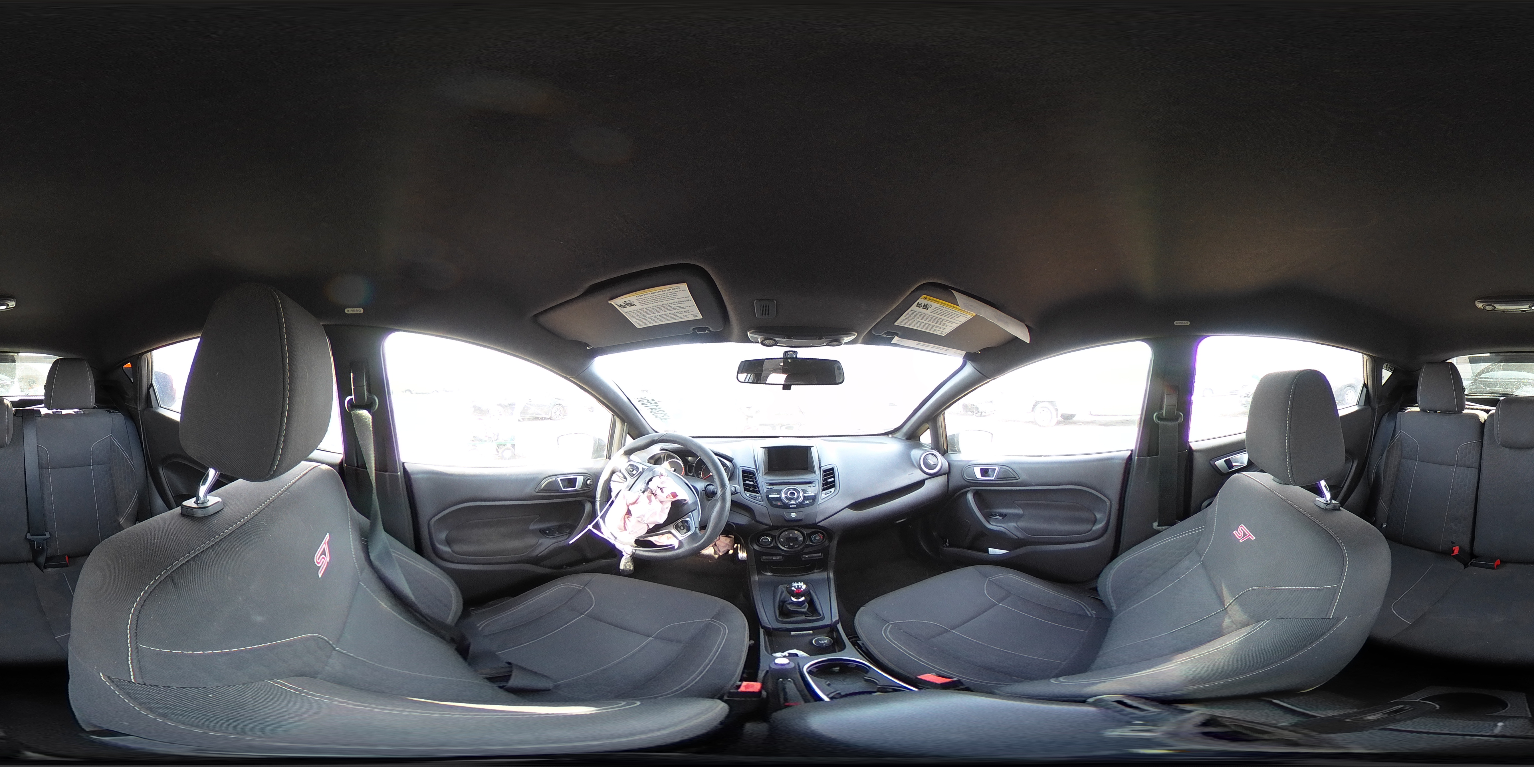 2016 Ford Fiesta - Image 12