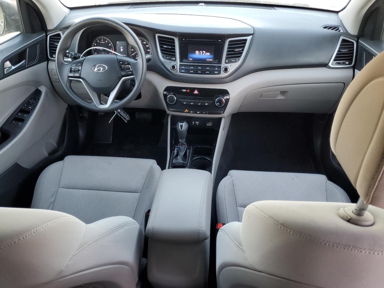 2017 Hyundai Tucson - Image 8