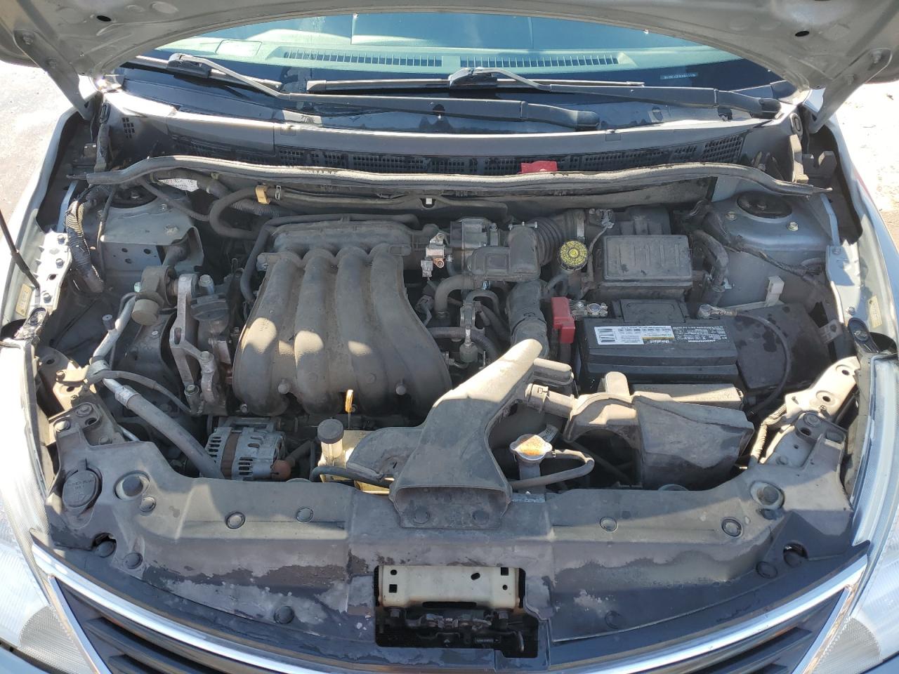 2012 Nissan Versa - Image 12