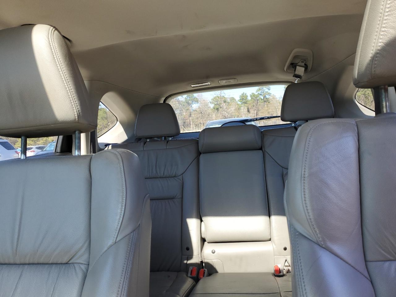 2012 Honda CR-V - Image 10