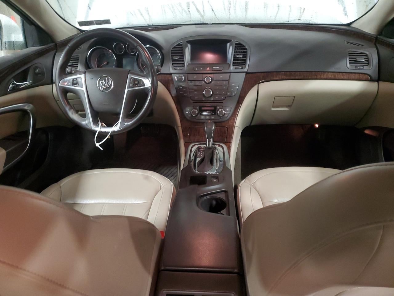 2012 Buick Regal - Image 8