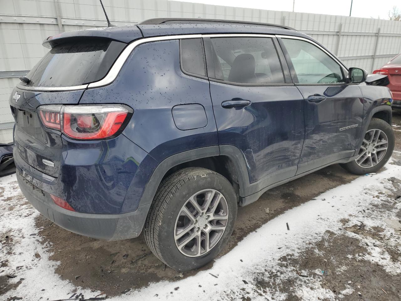 2020 Jeep Compass - Image 3