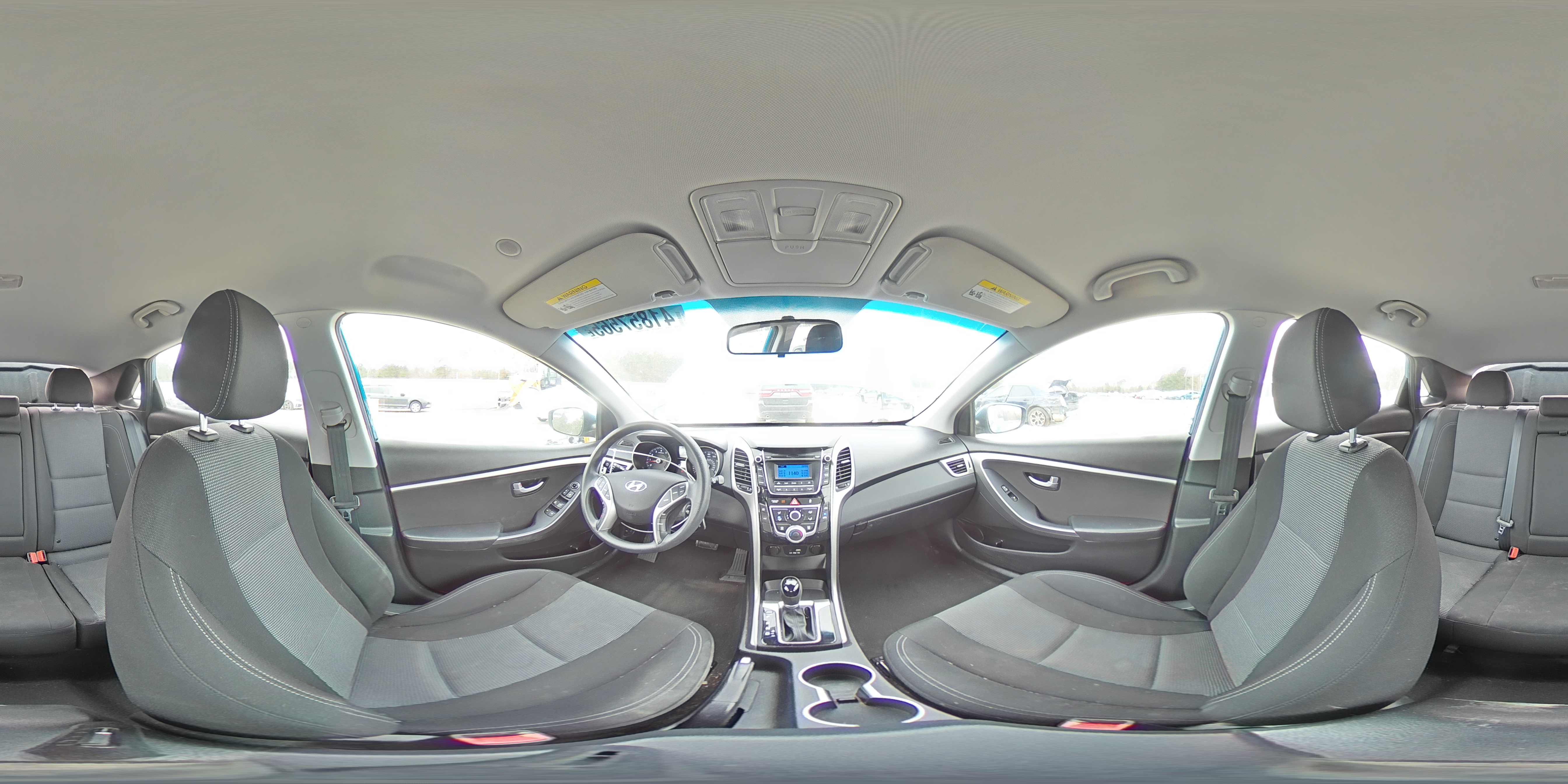 2017 Hyundai Elantra - Image 13