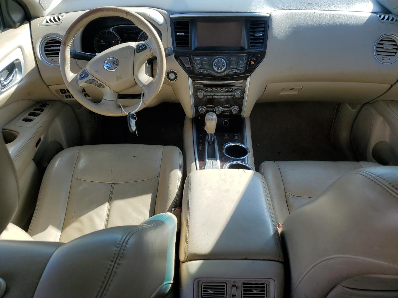 2015 Nissan Pathfinder - Image 8