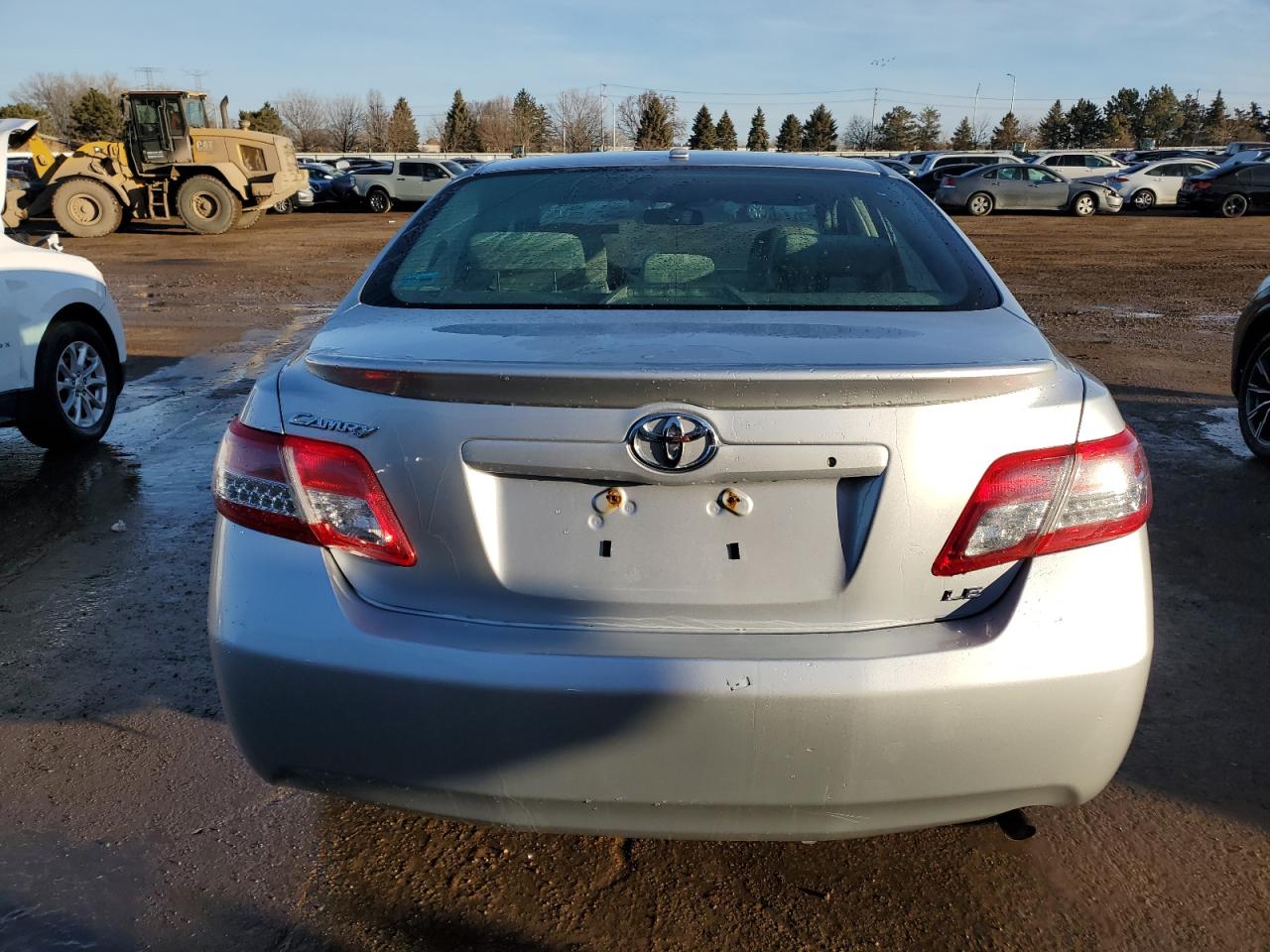 2010 Toyota Camry - Image 6