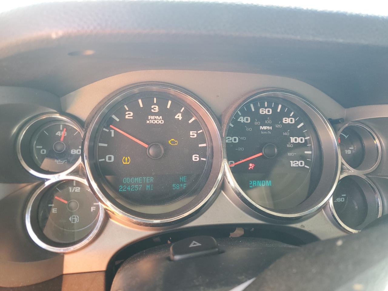 2012 Chevrolet Silverado - Image 9