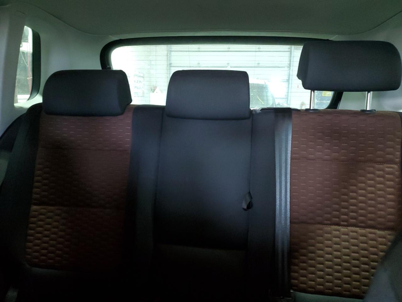 2009 Volkswagen Tiguan - Image 10