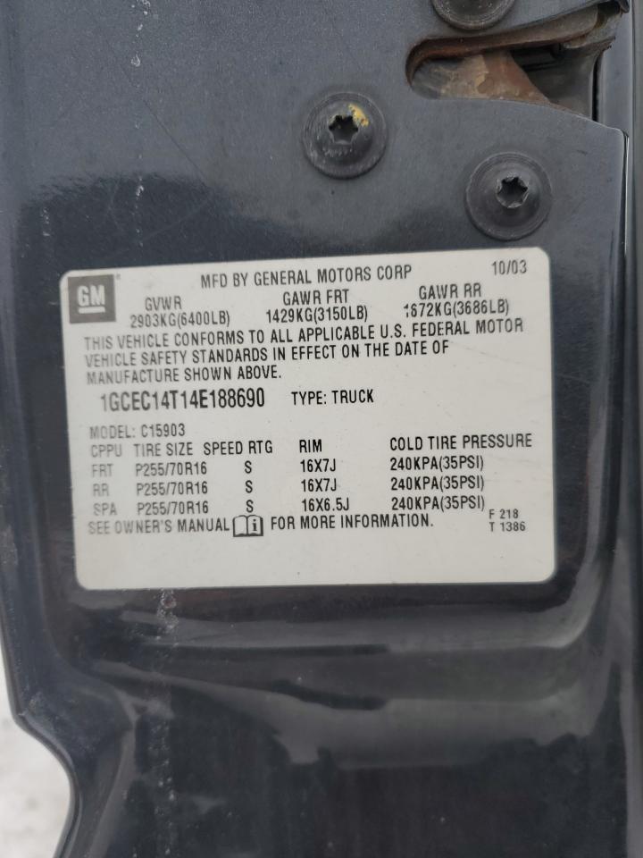 2004 Chevrolet Silverado - Image 15
