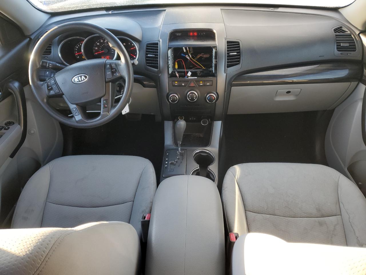 2013 Kia Sorento - Image 8
