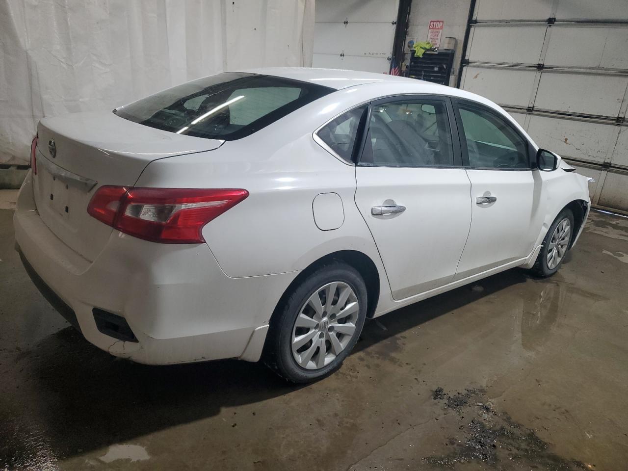 2017 Nissan Sentra - Image 3