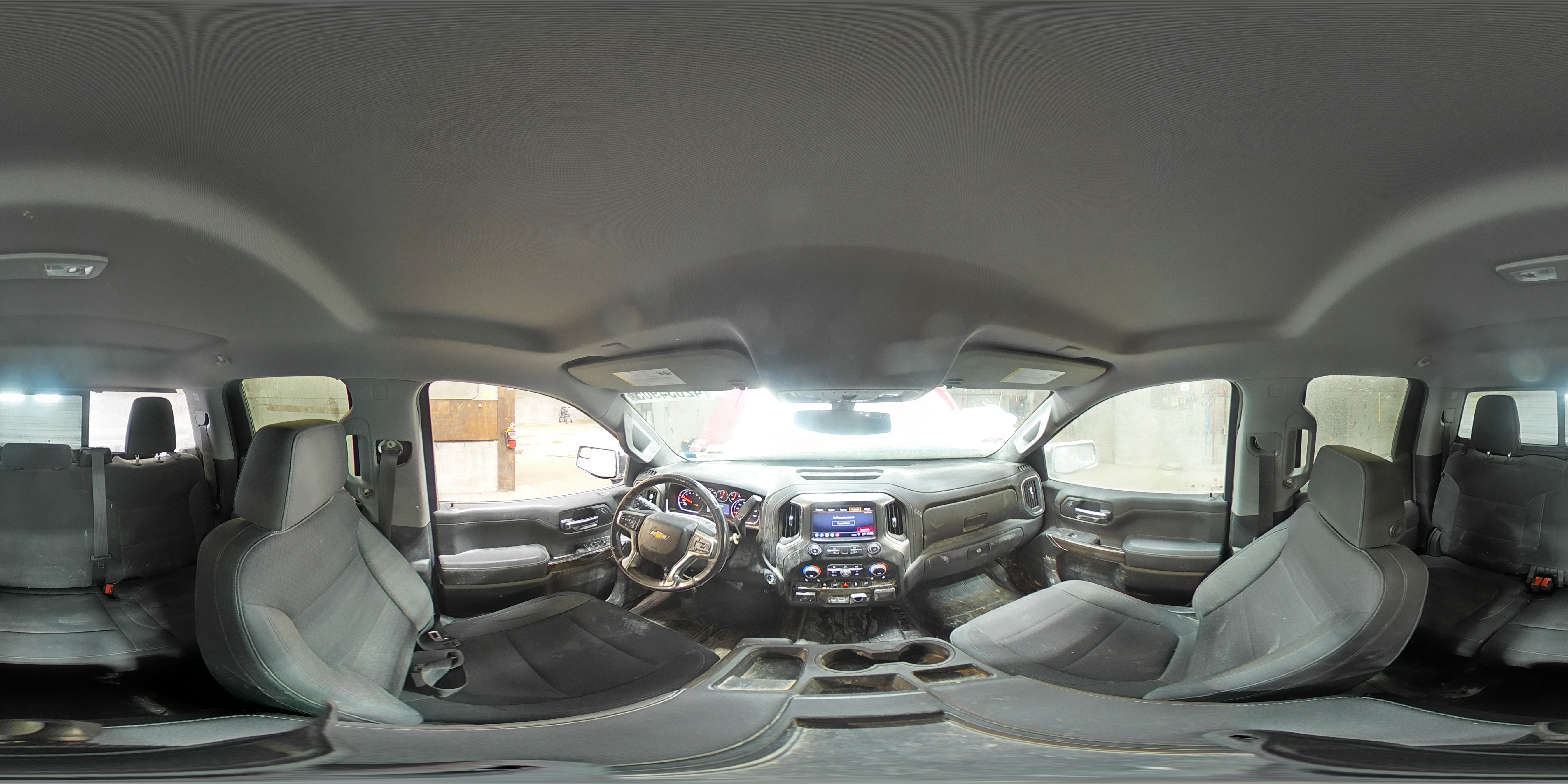 2019 Chevrolet Silverado - Image 13