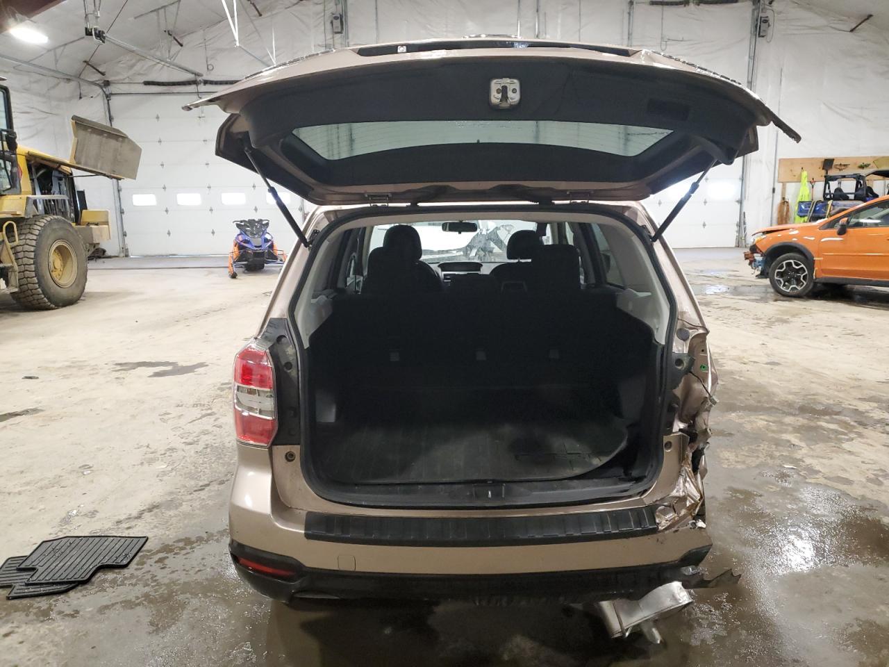 2015 Subaru Forester - Image 6