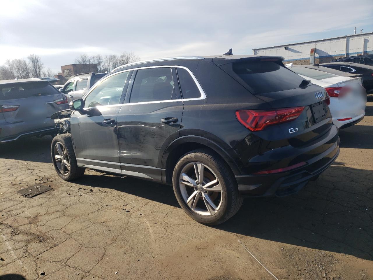 2020 Audi Q3 - Image 2