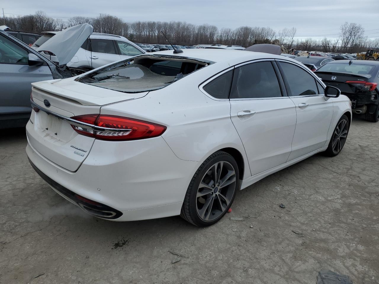 2018 Ford Fusion - Image 3