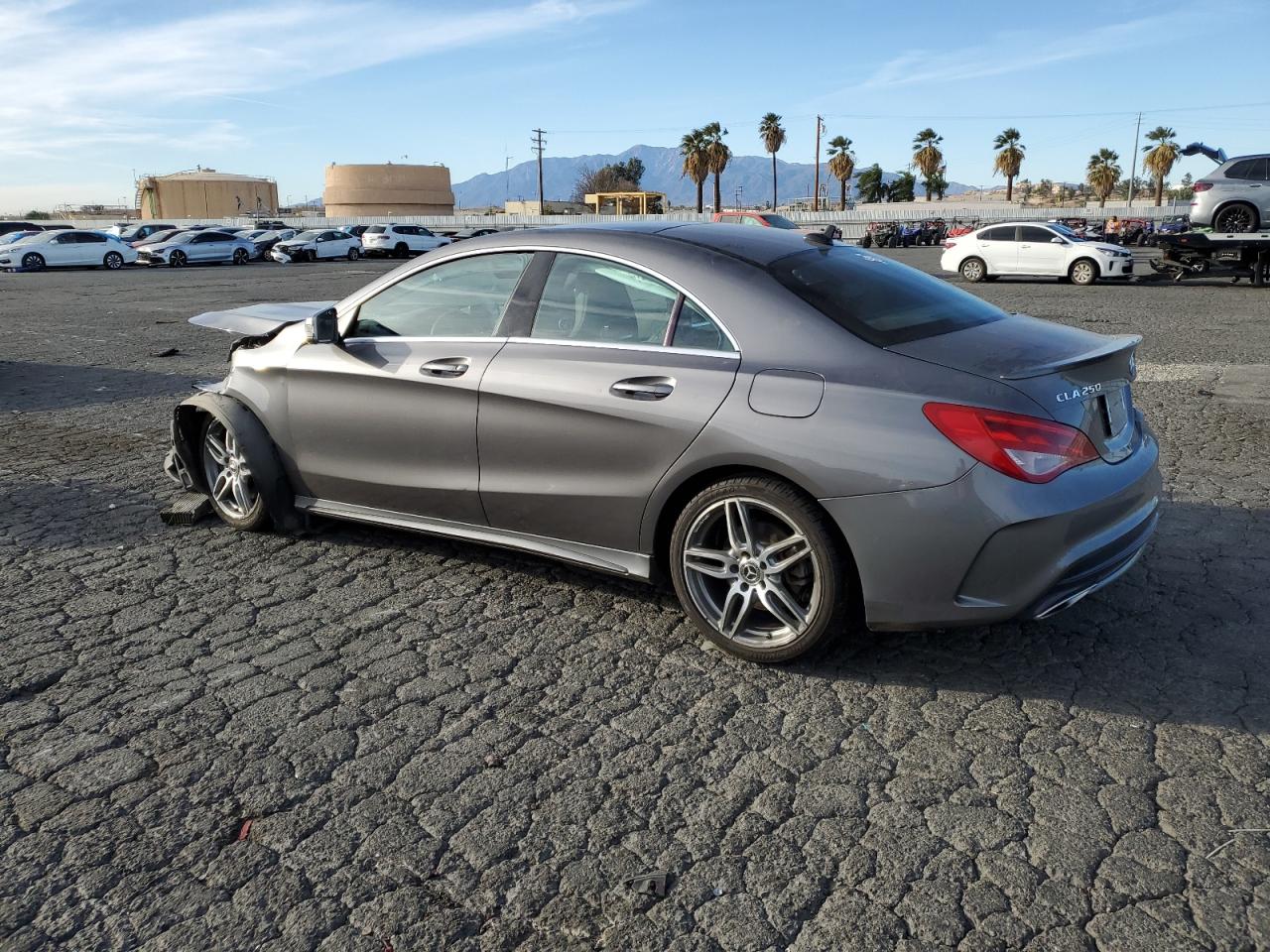 2018 Mercedes-Benz CLA-klasse - Image 2