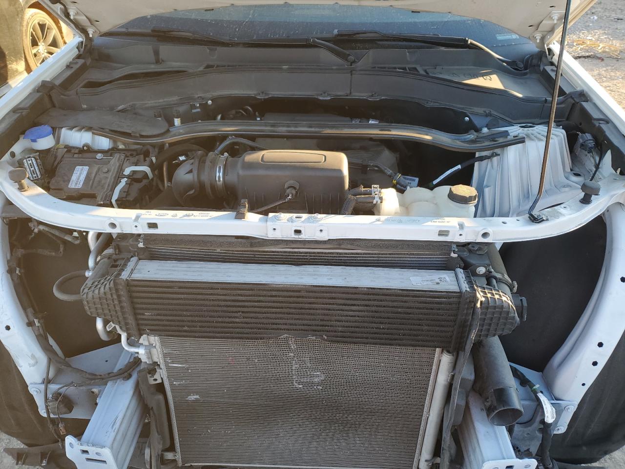 2020 Ford Explorer - Image 11