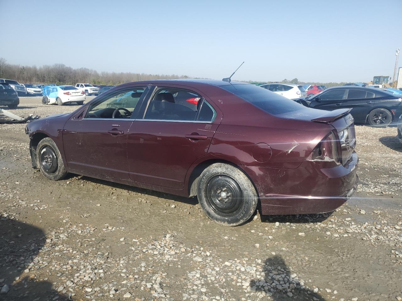2012 Ford Fusion - Image 2