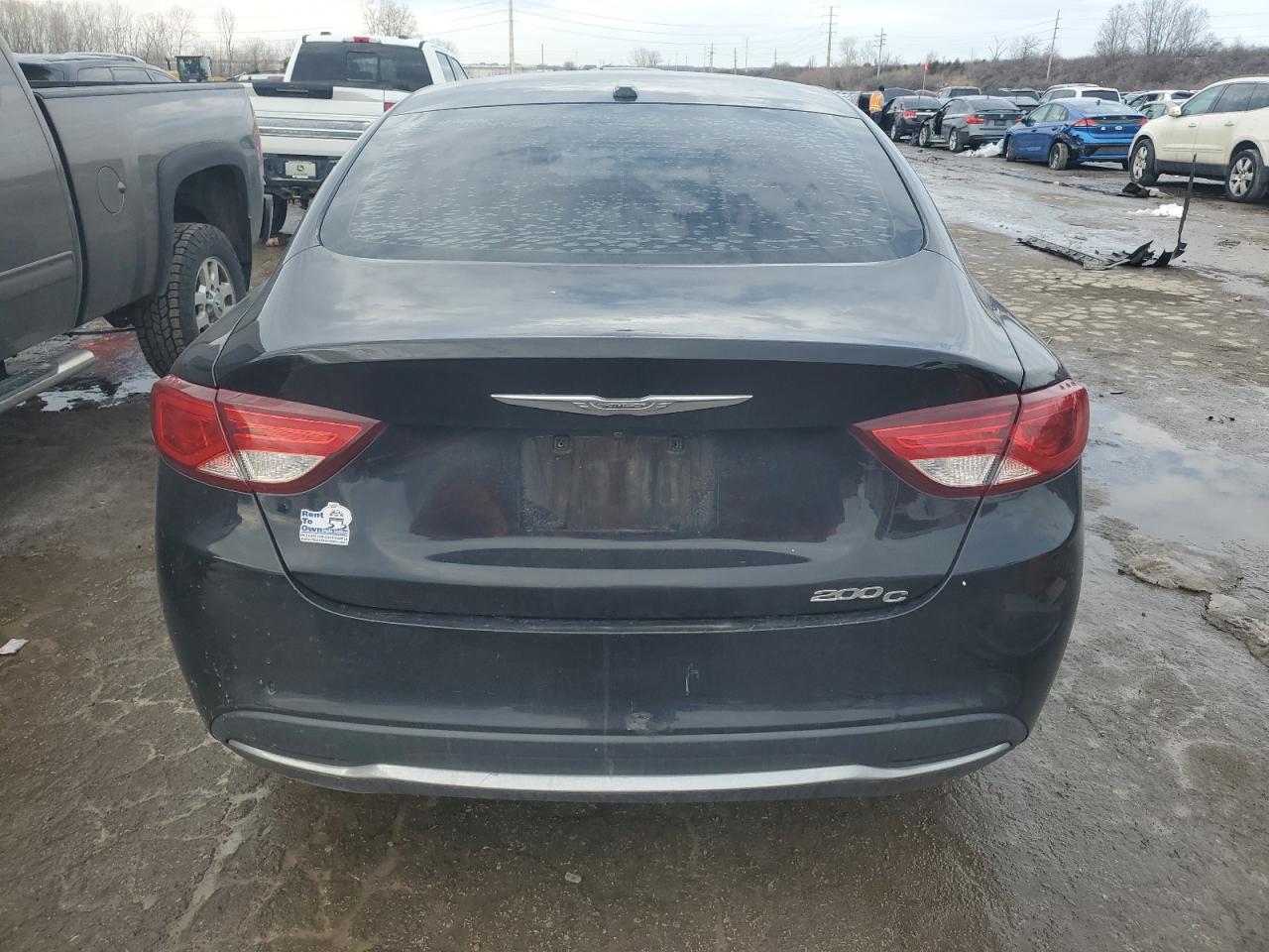 2015 Chrysler 200 - Image 6