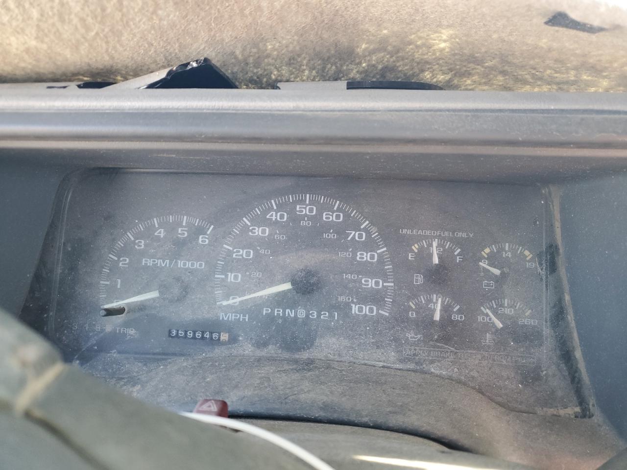 1998 Chevrolet GMT-400 - Image 9