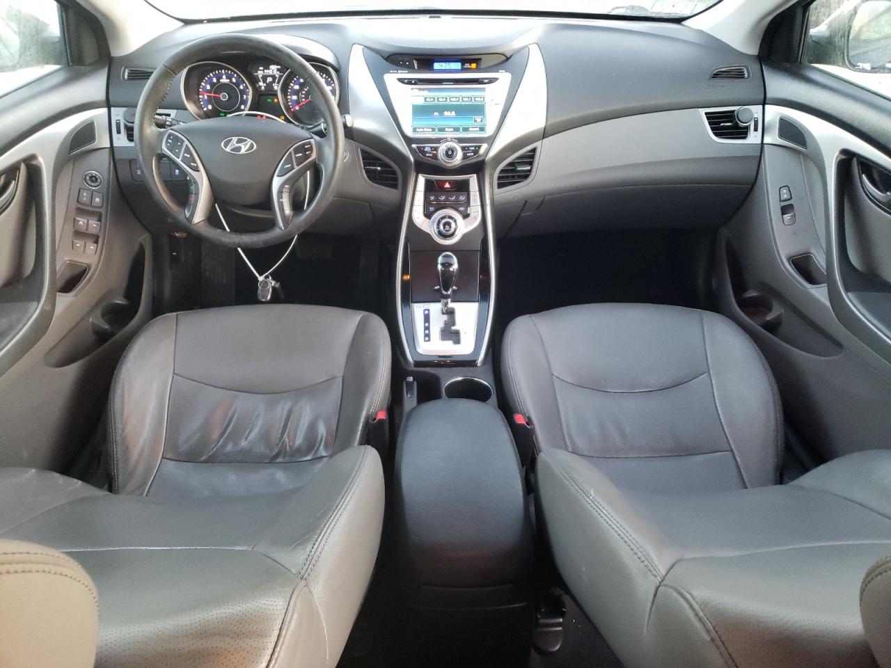 2012 Hyundai Elantra - Image 8